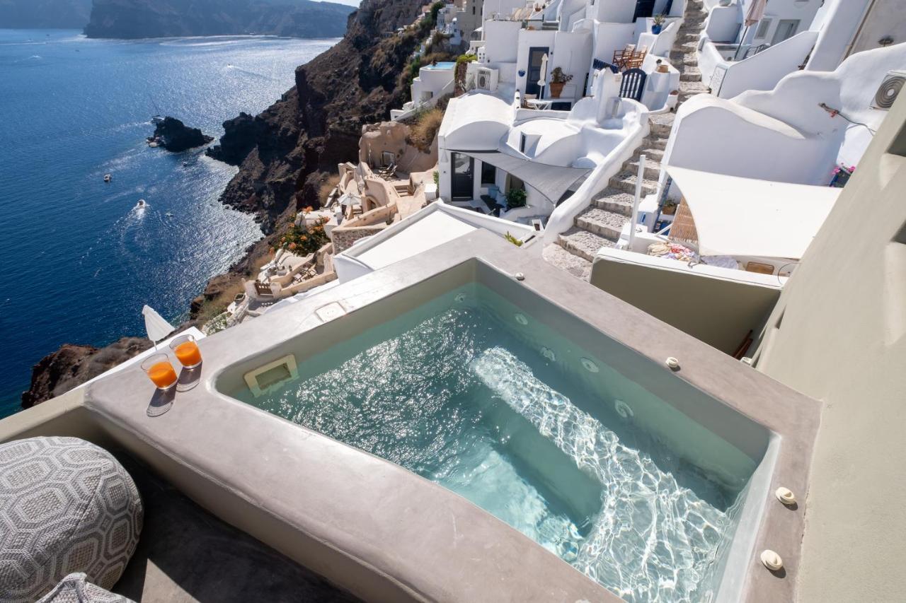Santoroia Luxury Suites By Caldera Houses Екстер'єр фото