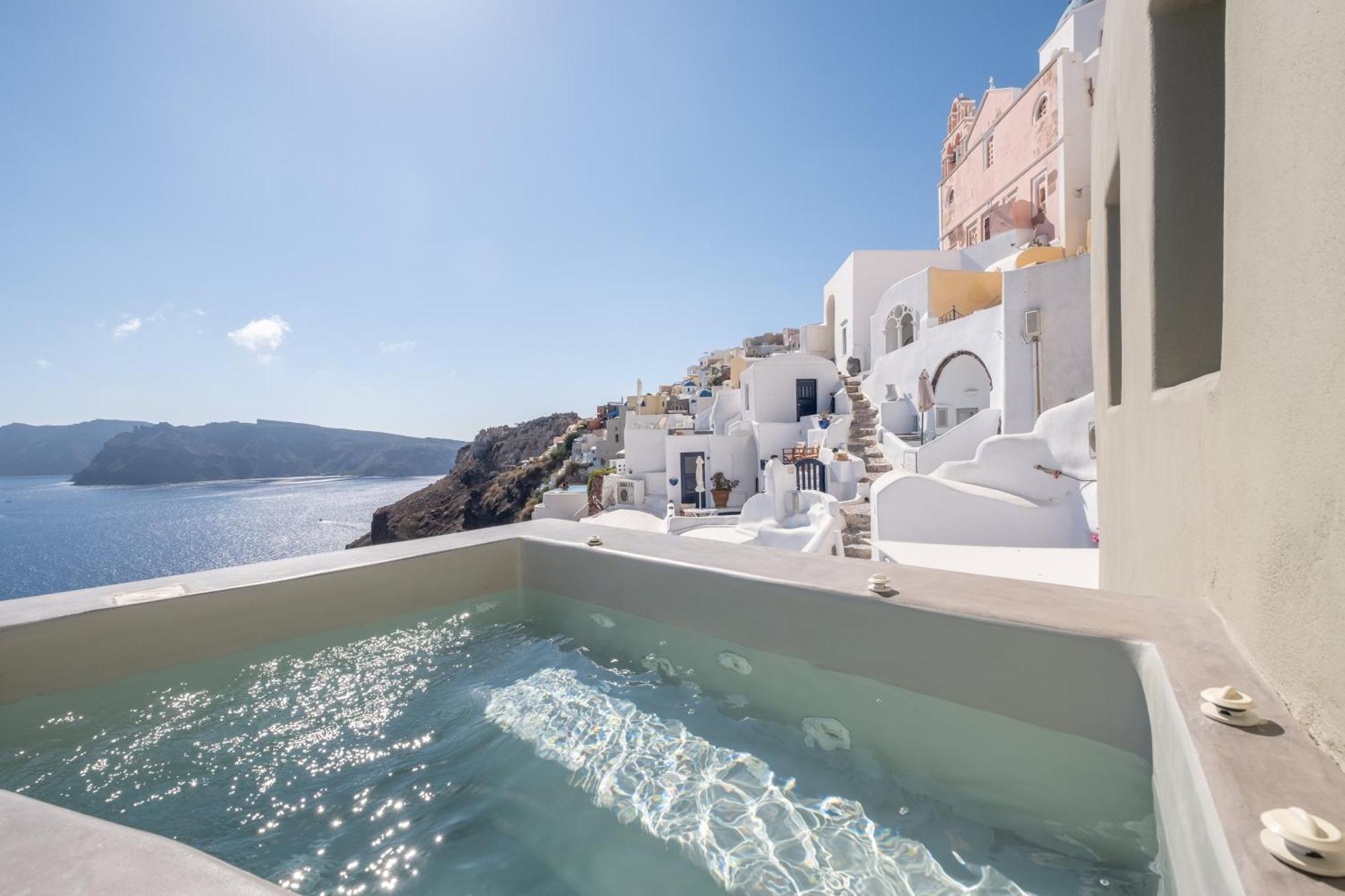 Santoroia Luxury Suites By Caldera Houses Екстер'єр фото